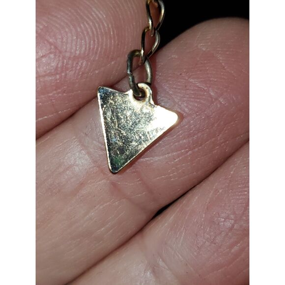 A Guess Women's Charm Bracelet Gold Tone Chain Lipstick Rhinestone - Picture 6 of 11